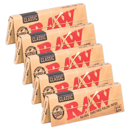 RAW Rolling Papers Classic 1 1/4 (50 Leaves)